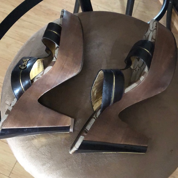 EUC Coach heels - FIRM PRICE! - Picture 6 of 6